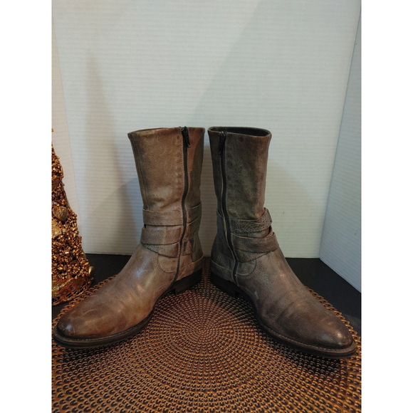 Vera Wang Lavender Kippy Moto Ankle Leather Boots Size 8.5M - Picture 5 of 8